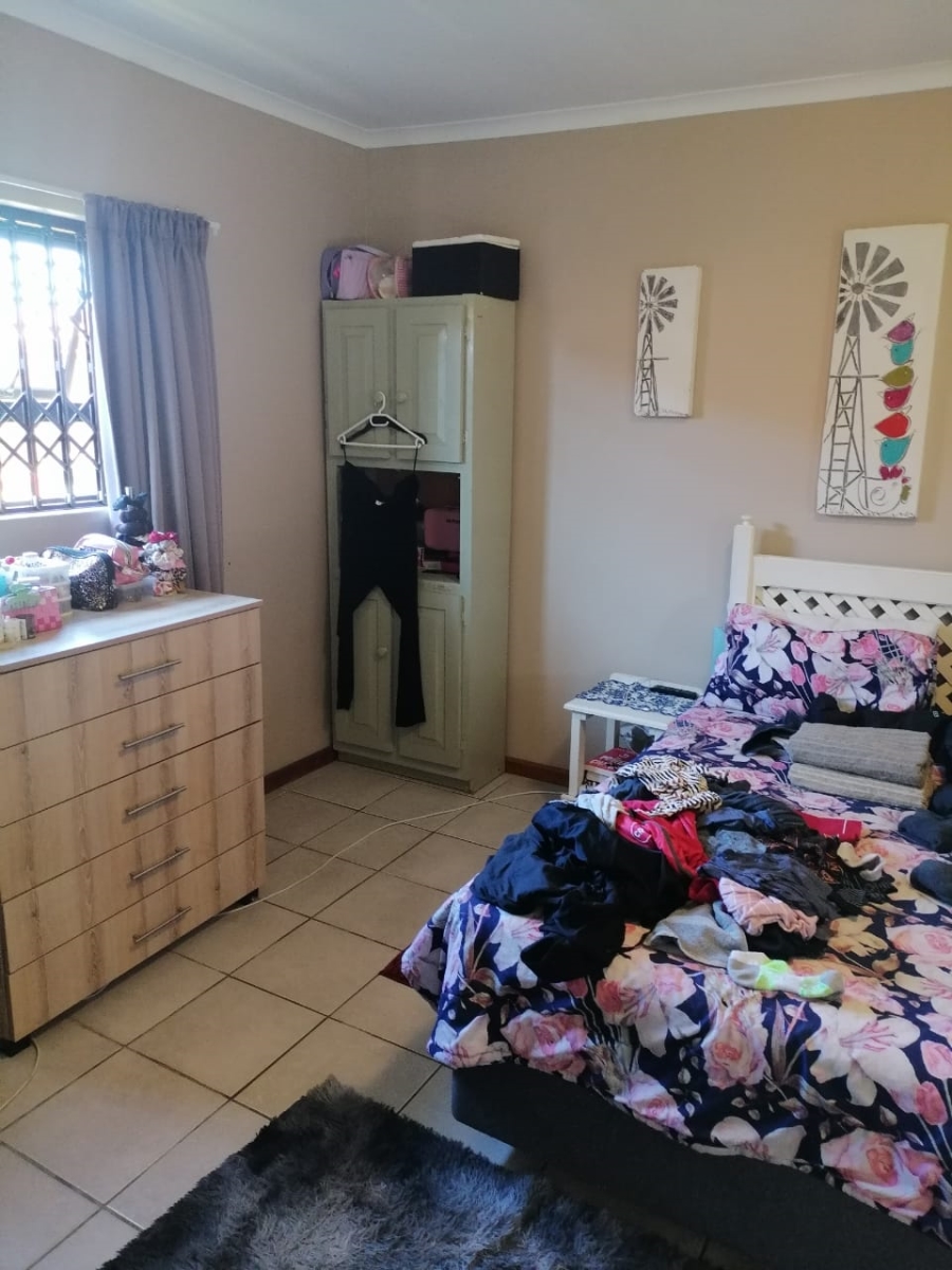 2 Bedroom Property for Sale in Noorsekloof Eastern Cape